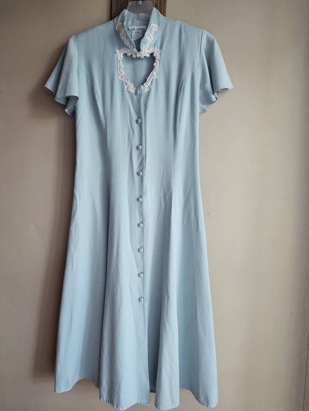 Mint Green Button-Front Midi Dress with Lace Trim And Heart Cut-out
